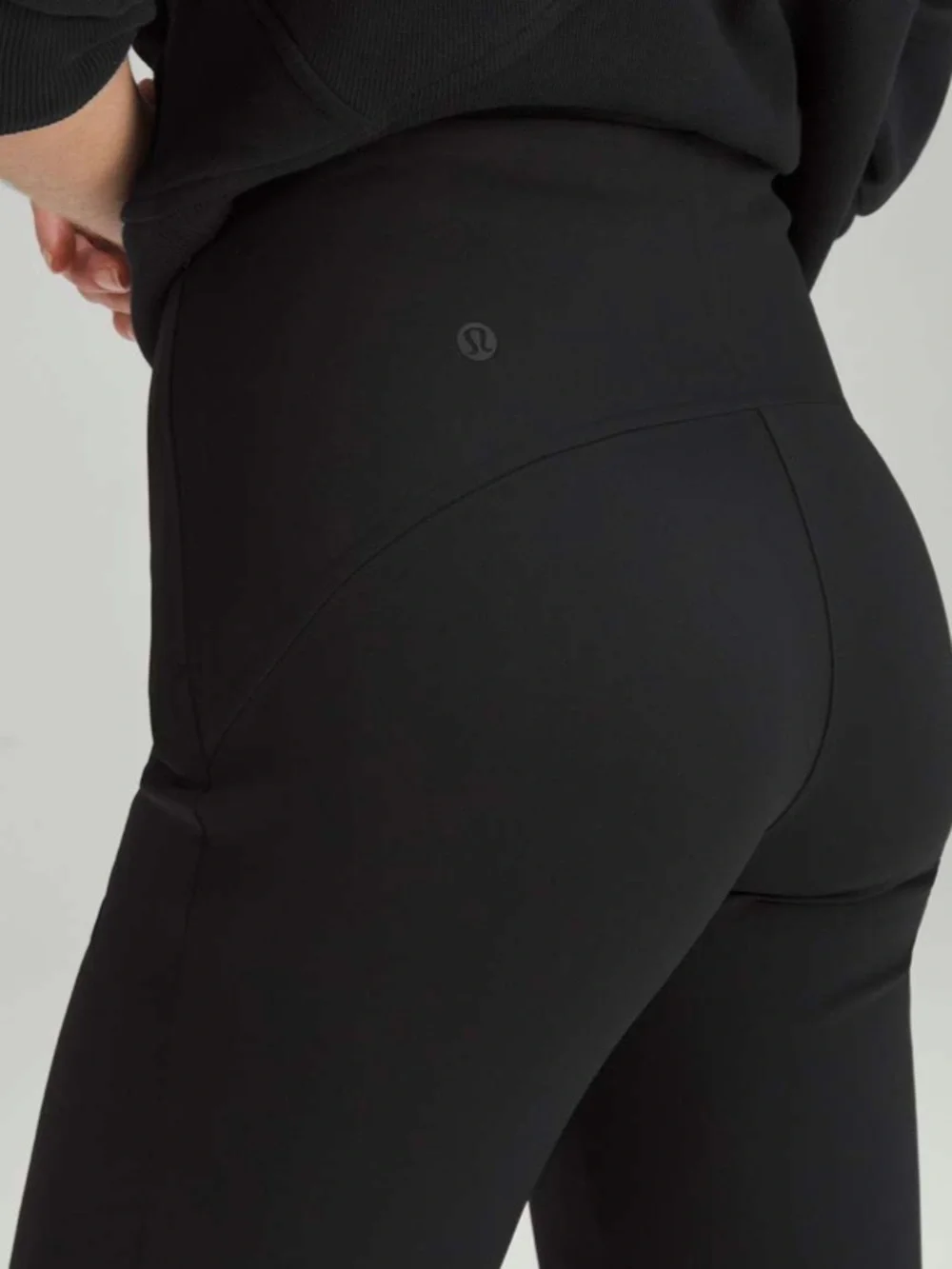 LIKE NEW Lululemon Women’s Smooth Fit Pull-On High-Rise Pant *Regular